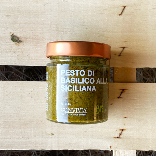 Bio-Pesto mit sizilianischem Basilikum